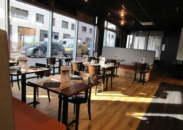 ibis Styles Massy Opéra