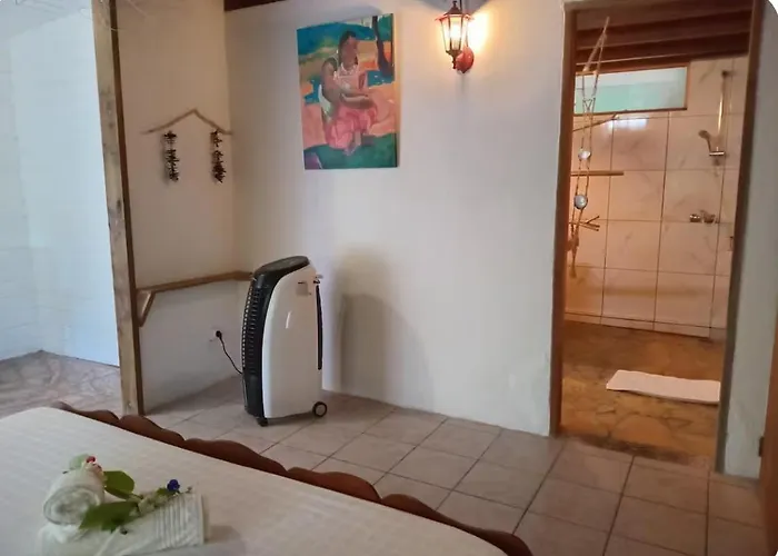 Poe Guesthouse