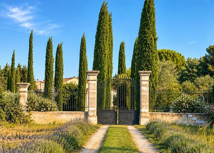 Le Mas des Perrines Maison d’Hôtes