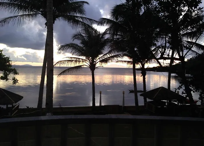 Paradise Bay - Beach & Watersport