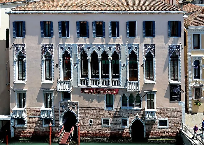 Hôtel accueillant les animaux: Hotel Liassidi Palace