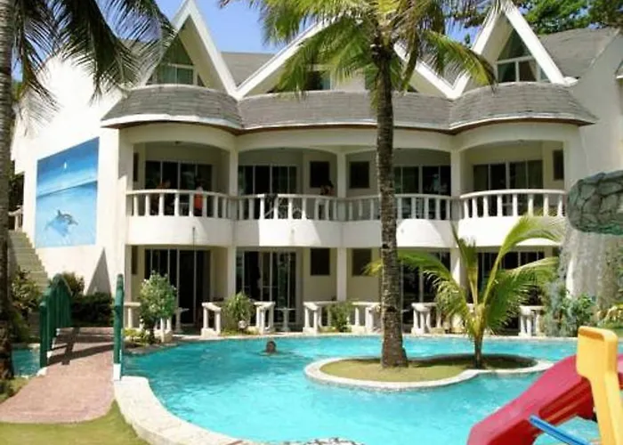 Paradise Bay - Beach & Watersport
