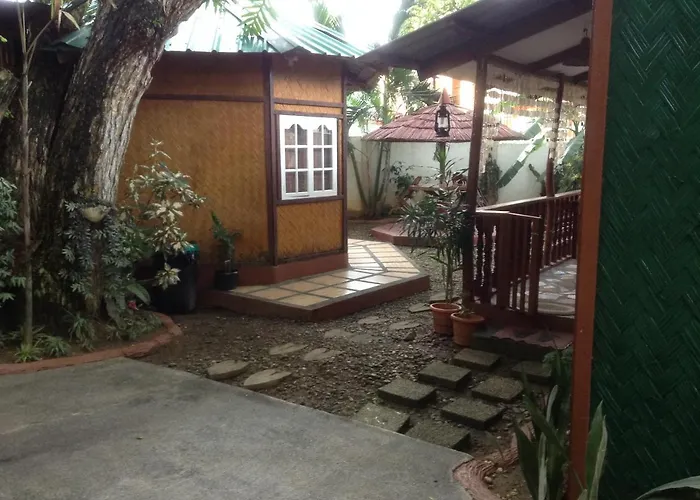 Tia Mers Guest House