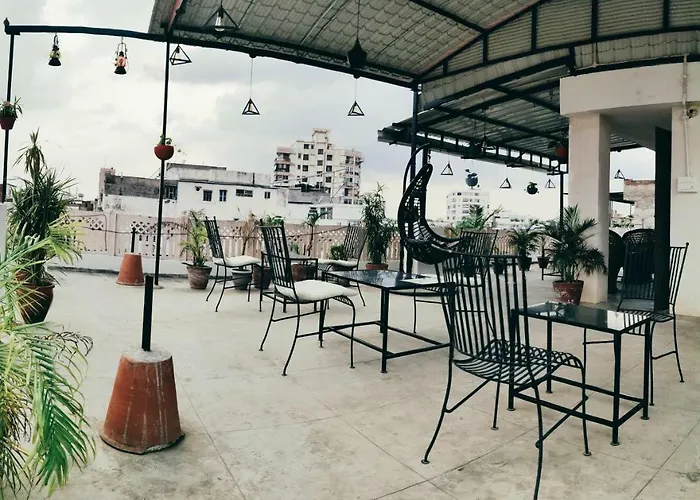 Madhav Guest House