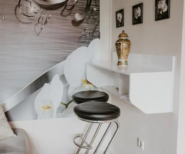 Dimitrovi Rooms